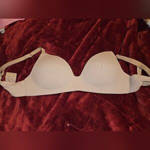 Victoria secret tshirt bra